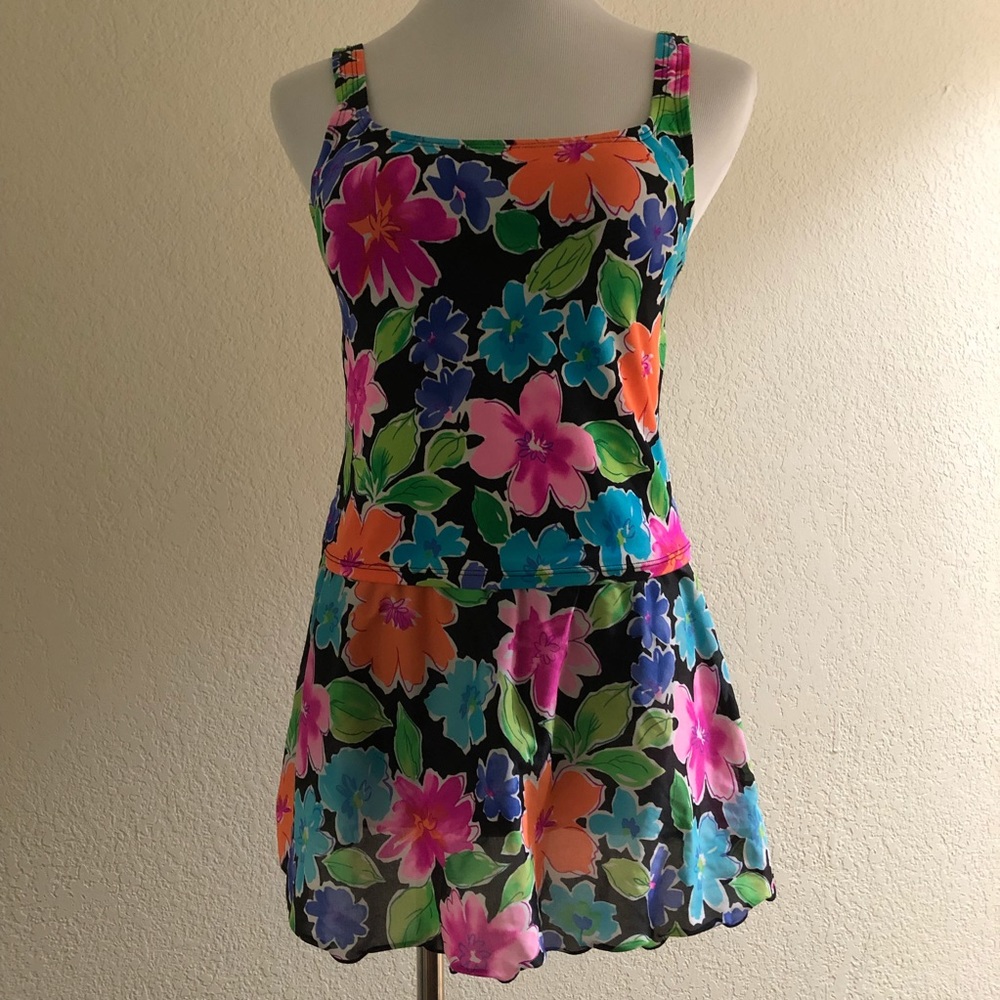 Catalina Two Piece Tankini Skirt Swimsuit M